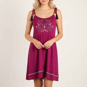 🍓NWOT  Rayon Plum Pink Summer unique Dress